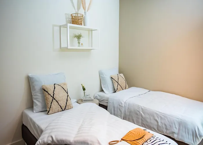 In Veluwe Peaceful Retreat * Voorthuizen